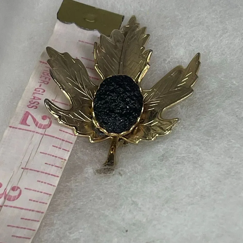 Vintage Maple leaf faux druzy brooch.
